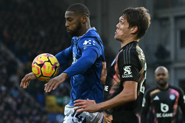 更是對厄德 更是對厄德